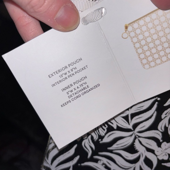 Lilly Pulitzer 13 x 9 Gold Metallic Floral Zip Electronics Pouch NWT - Picture 4 of 5